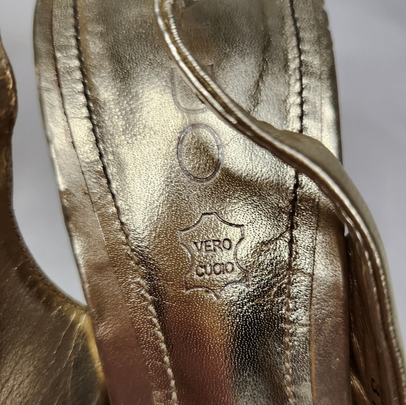 Women's Gold Slingback HighHeels - Picture 8 of 12